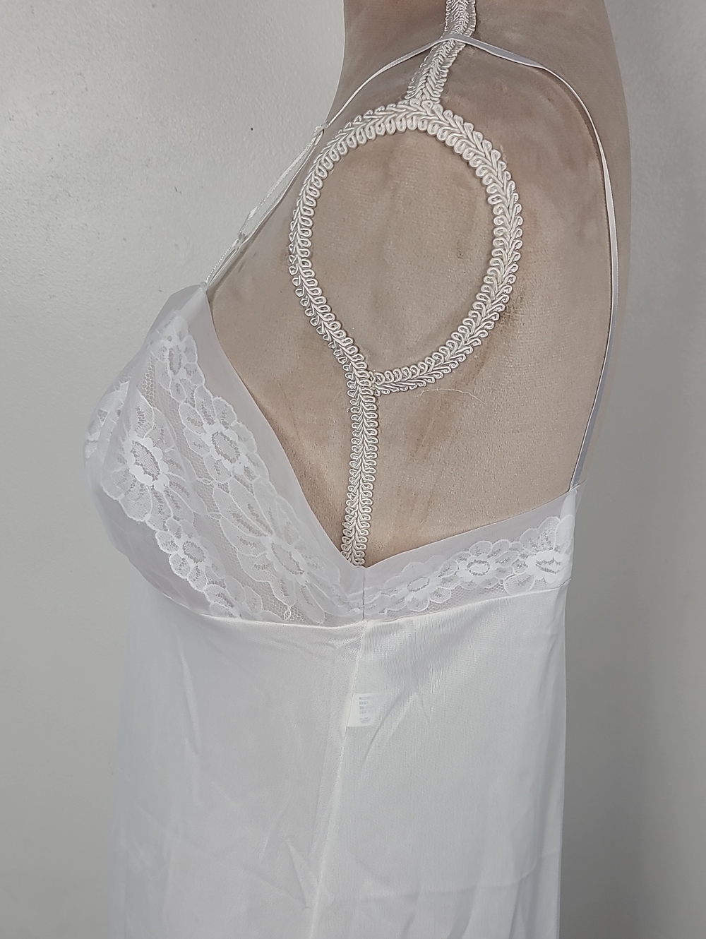 Vtg 70's Vanity Fair Ivory White Tricot Nylon Lace Trim 26" Full Slip Dress 36 - Picture 10 of 14